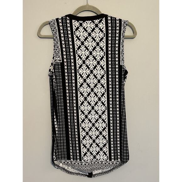 Carmen Marc Valvo Top Women's Small Black White Zipper Detail Sleeveless NEW - Picture 2 of 7